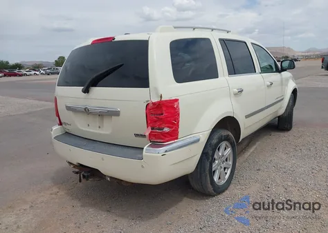 2007 Chrysler Aspen Limited из США, поврежденный, VIN 1A8HW58237F511304